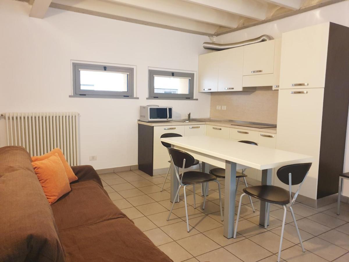 Appartamenti Tra Lago E Montagna Casa Ideale Lecco レッコ エクステリア 写真