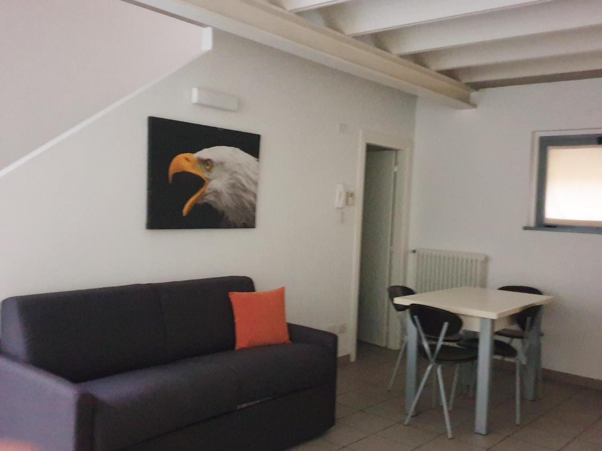 Appartamenti Tra Lago E Montagna Casa Ideale Lecco レッコ エクステリア 写真