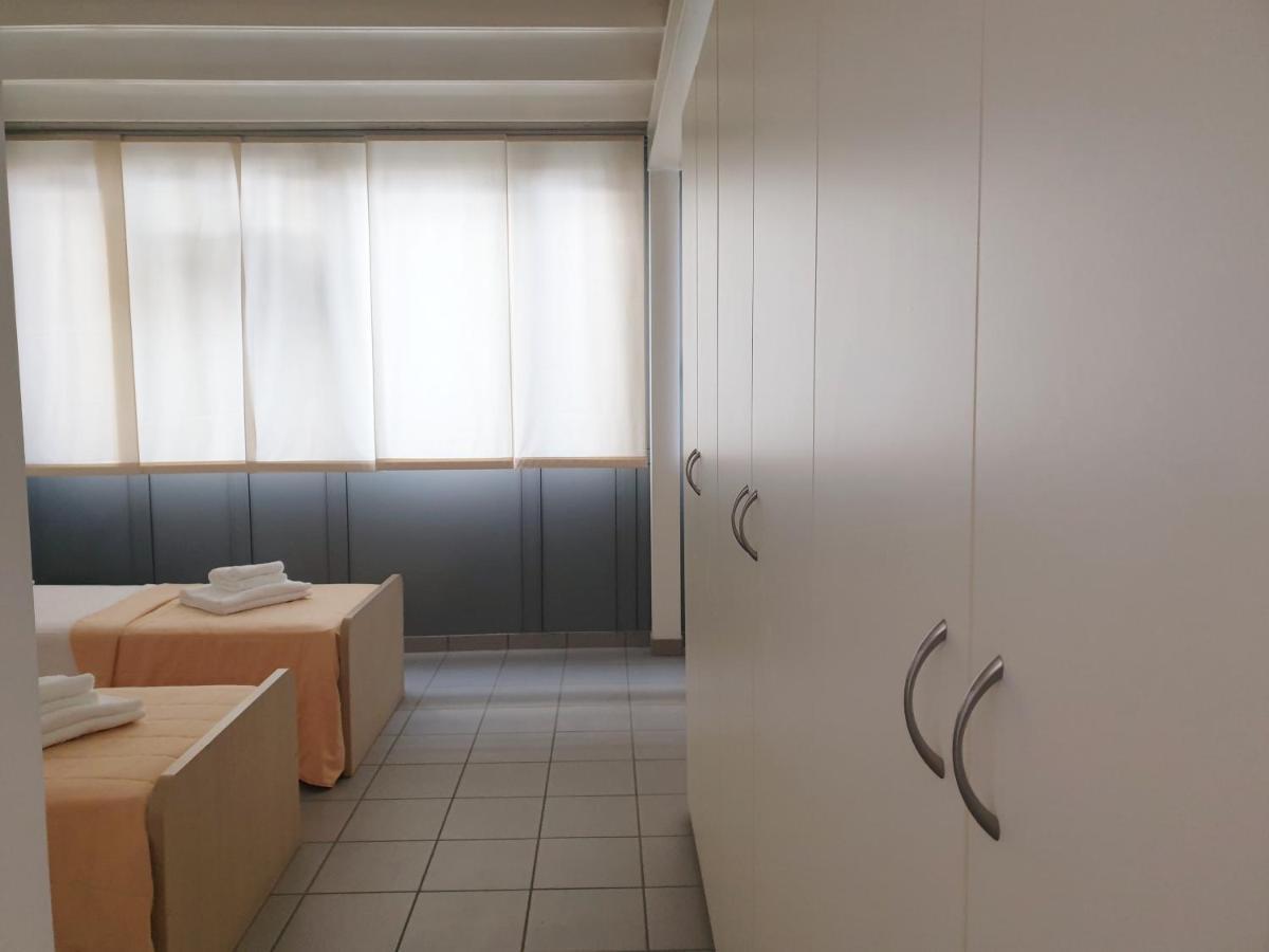 Appartamenti Tra Lago E Montagna Casa Ideale Lecco レッコ エクステリア 写真