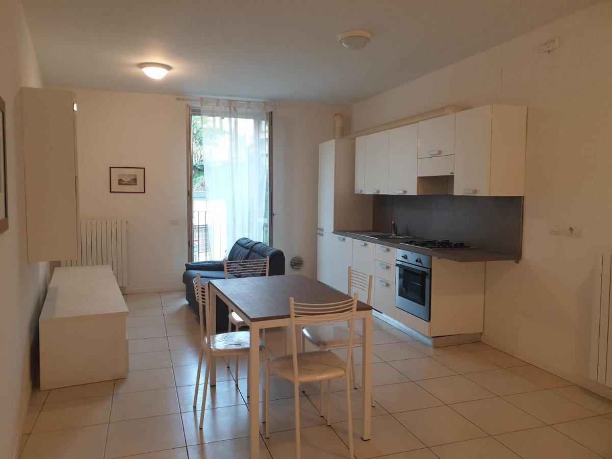 Appartamenti Tra Lago E Montagna Casa Ideale Lecco レッコ エクステリア 写真